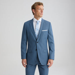 Light blue suit jacket, notch lapels, one-button front, two flap pockets